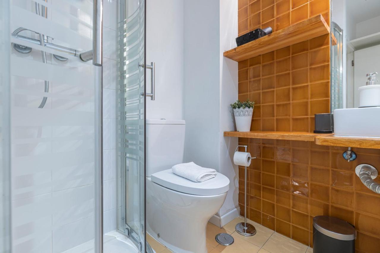 Alfama'S Heart Apartment By Lovelystay Lisboa 外观 照片
