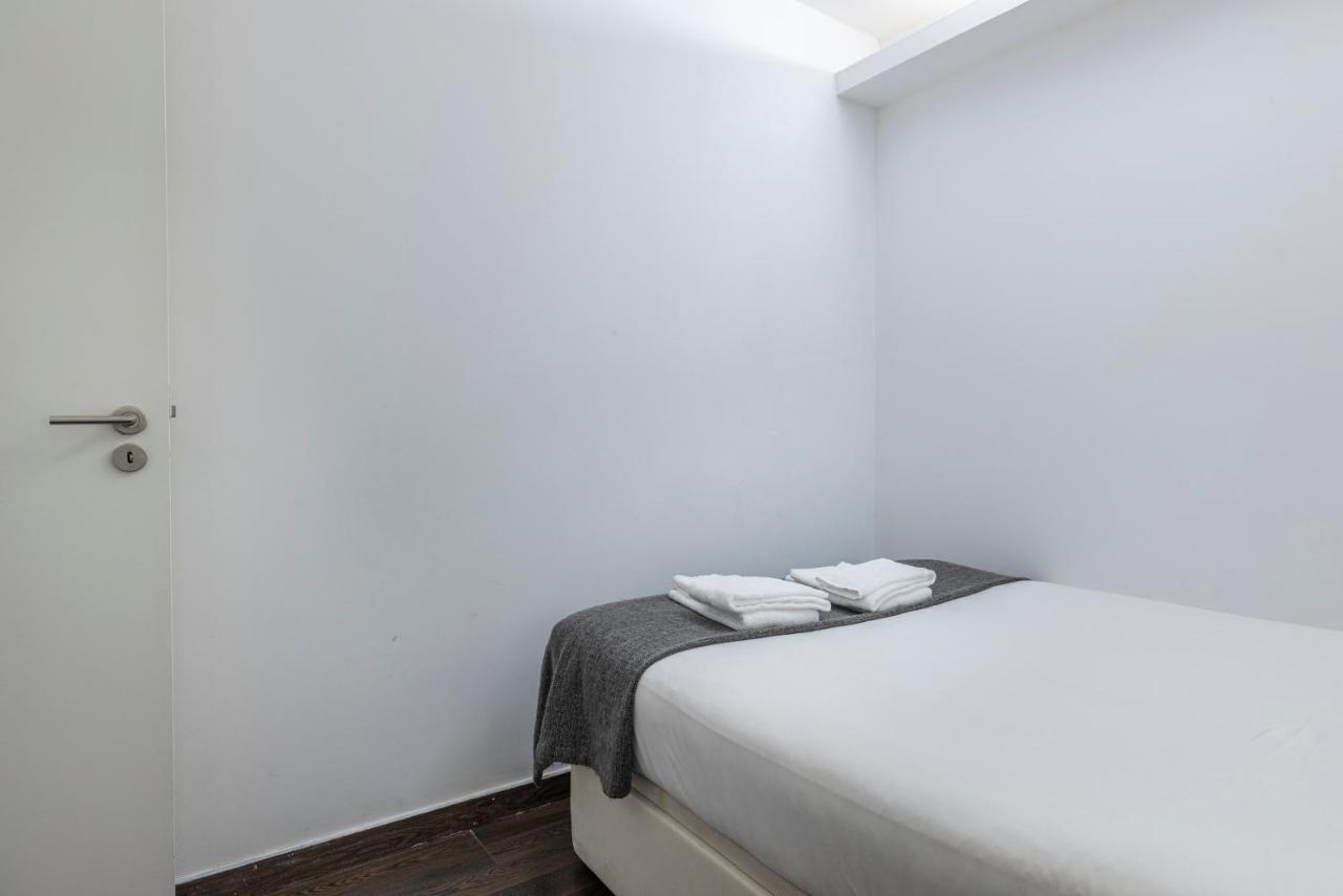 Alfama'S Heart Apartment By Lovelystay Lisboa 外观 照片